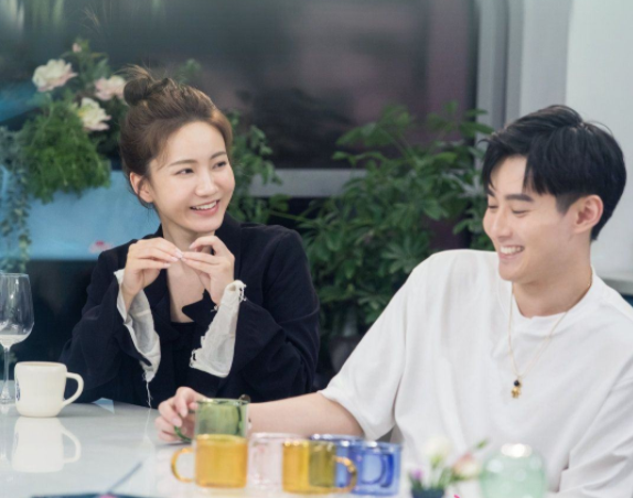 《心動5》啟動後，首檔輕熟齡素人戀綜來襲，觀察團陣容引熱議