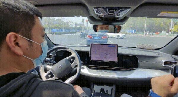 “糊”了的極狐汽車,最佳歸宿還是迴歸網約車 “糊”了的極狐汽車,最佳歸宿還是迴歸網約車