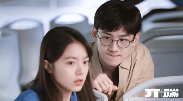 《開端》迎來大結局！“鍋姨”準備炸公交的高壓鍋裡，裝了什麼？