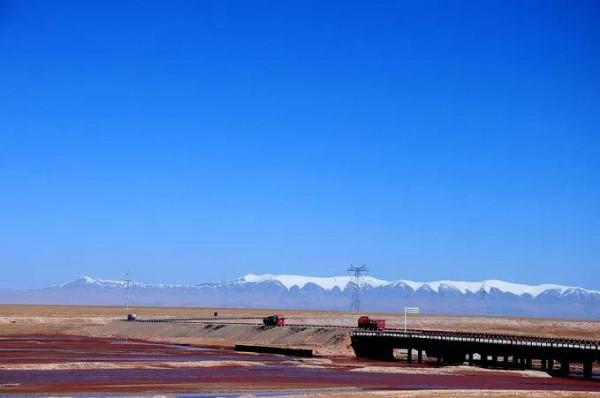 &OpenCurlyDoubleQuote;非常1&plus;4&rdquo;之&OpenCurlyDoubleQuote;爛慢&rdquo;西藏行（八十三）上前加塞