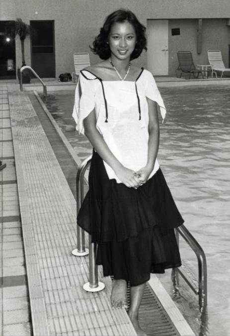 朱玲玲兩嫁豪門,天生富貴,姐姐朱瑛瑛定居國外,生活平淡 朱玲玲兩嫁豪門,天生富貴,姐姐朱瑛瑛定居國外,生活平淡