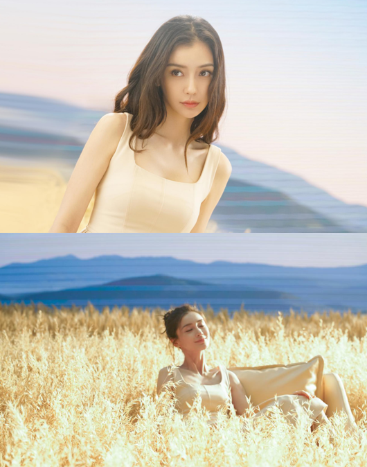 楊穎置身麥田清新養眼，穿素色長裙氛圍感超絕，哪像當媽的人