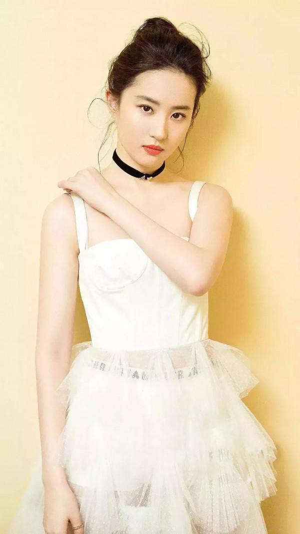 仙氣飄飄的劉亦菲