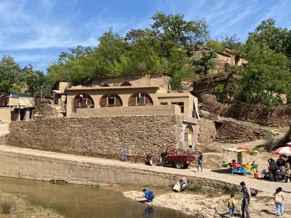 陝北高原的荒涼,《平凡的世界》拍攝地一一綏德郭家溝村 陝北高原的荒涼,《平凡的世界》拍攝地一一綏德郭家溝村