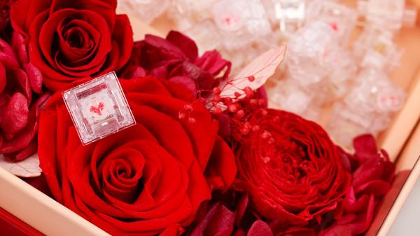 對於熱愛電競遊戲的她，這個情人節你要送什麼？