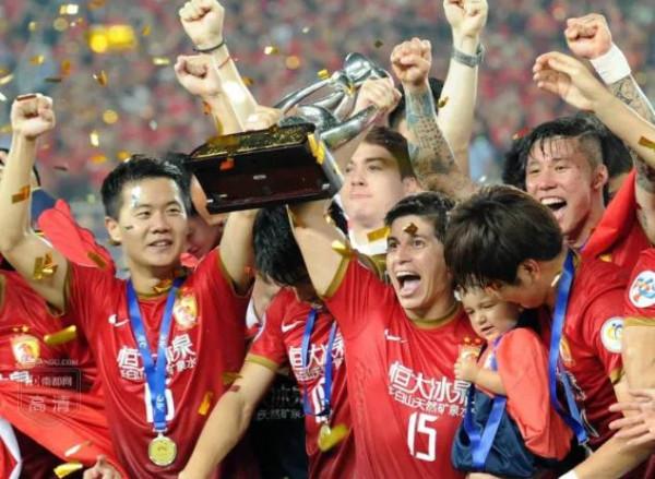 中國體育的“引進來”和“走出去”