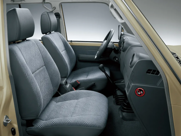 中年男人心中的“白月光”,LC是如何用70年走上神壇的 中年男人心中的“白月光”,LC是如何用70年走上神壇的