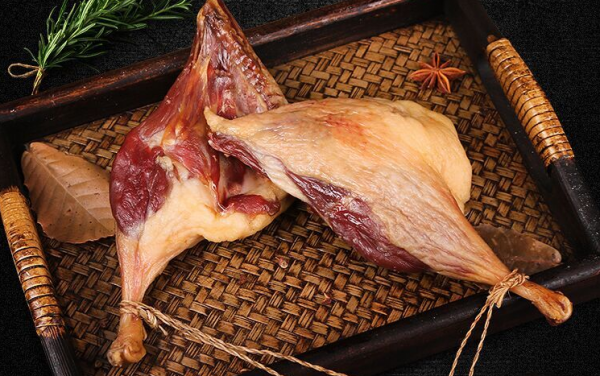 分享冬季常見5種臘味的醃製方法，每種都臘味十足，肉質鹹香緊實