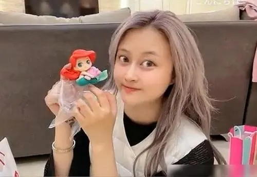 2021年離世的十位藝人,最大88歲,最小25歲,令人惋惜 2021年離世的十位藝人,最大88歲,最小25歲,令人惋惜