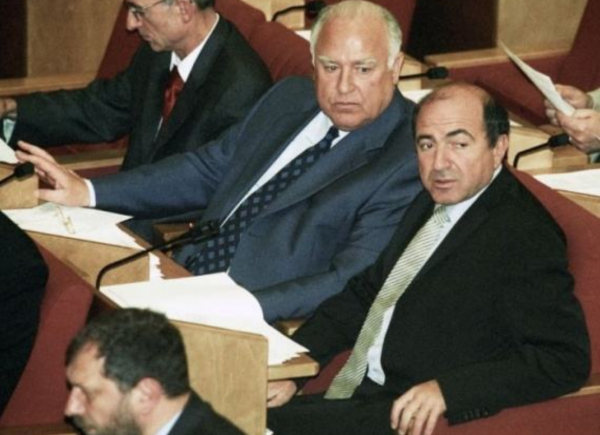 俄羅斯七大寡頭之首：我能讓猴子當上總統，普京：他是誰？