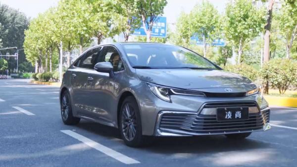 凱美瑞同款動力!頂配還不到16萬 豐田凌尚也太猛了吧? 凱美瑞同款動力!頂配還不到16萬 豐田凌尚也太猛了吧?