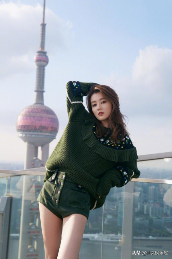 內娛四位硬照天花板的女星，神顏一到電視劇裡眼神就呆若木雞？