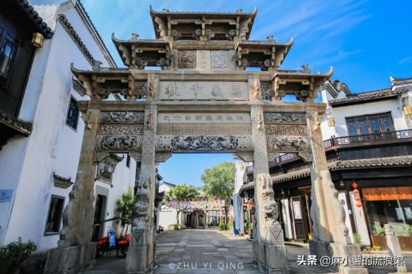 浙江有座千年古鎮沉於水底，才有了千島湖，如今古鎮再現湖畔