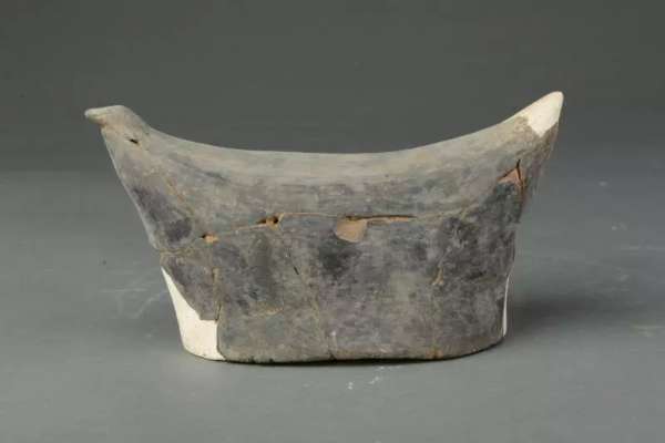 古人的枕頭又高又硬,不怕得頸椎病嗎? 古人的枕頭又高又硬,不怕得頸椎病嗎?