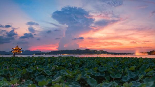國內最適合窮遊的8個旅行地，選好時間，說走就走