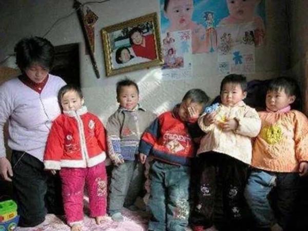 35歲產婦生5胞胎，因養育辛苦19年後坦言：如果重選，一個都不要