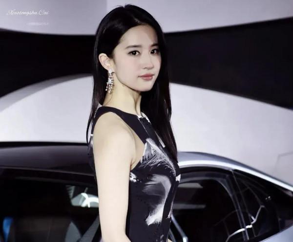 顏值天花板一劉亦菲