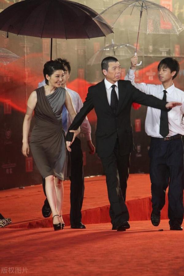 馮小剛的女兒馮思羽：心疼離婚的單身母親，也同情繼母徐帆的遭遇