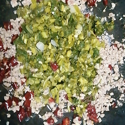 一吃就上癮的辣菜炒肉