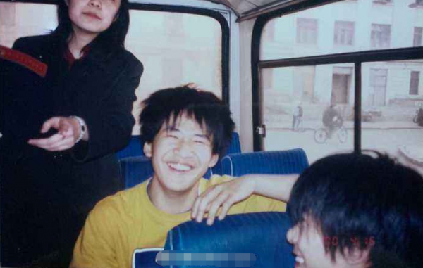 大張偉的人間清醒：堅持與兄弟AA分賬，拒絕黃小蕾專愛胖老婆