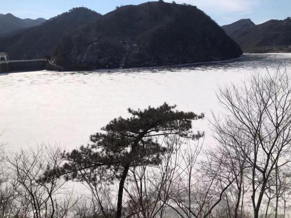大年初三北京懷柔黃花水長城