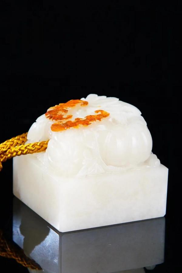 稀有的壽山汶洋石正方印璽