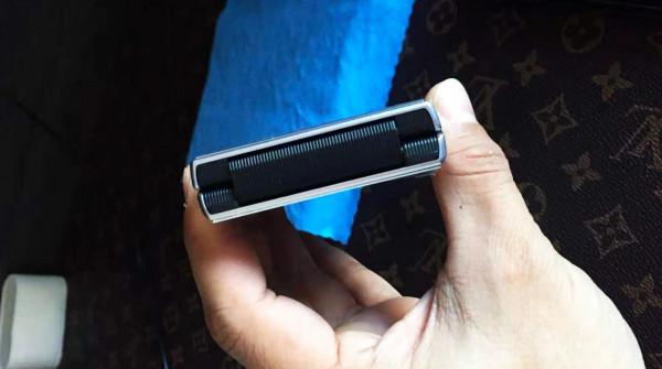 翻蓋手機中的貴族，體驗洋品牌三星w2019，做工和配置超旗艦