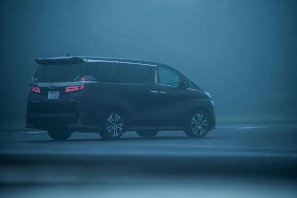 做小弟的覺悟，其輝豐田威爾法模型測評