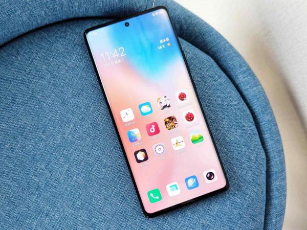 vivo放狠招，256GB+IP68防水+自研晶片，頂尖旗艦一天後正式開售