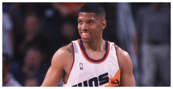 NBA球星們退役後的迥異生活，有人光鮮亮麗，有人窮困潦倒