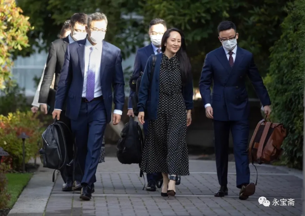 清霽藍釉水盂告訴我們，文房用具原來這麼雅