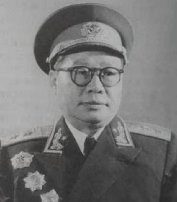 鍾赤兵:單腿走完長征,賀子珍曾捨命相救,晚年王家烈鞠躬謝罪 鍾赤兵:單腿走完長征,賀子珍曾捨命相救,晚年王家烈鞠躬謝罪