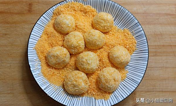 土豆這樣做孩子可以吃掉一大盤,外酥裡糯特別美味,好吃又簡單 土豆這樣做孩子可以吃掉一大盤,外酥裡糯特別美味,好吃又簡單