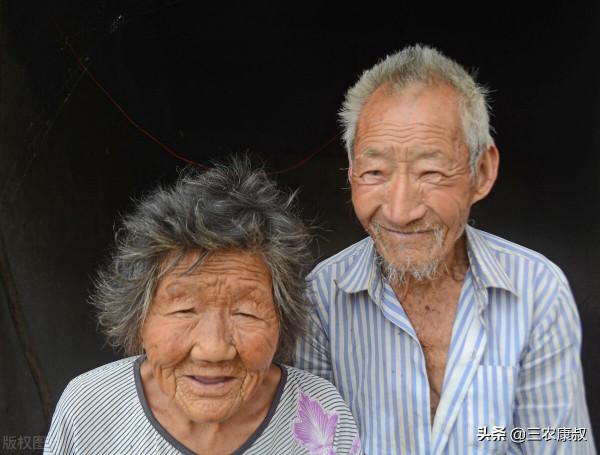 為什麼農村越來越多的老人得癌？老一輩得癌症的機率這麼高？