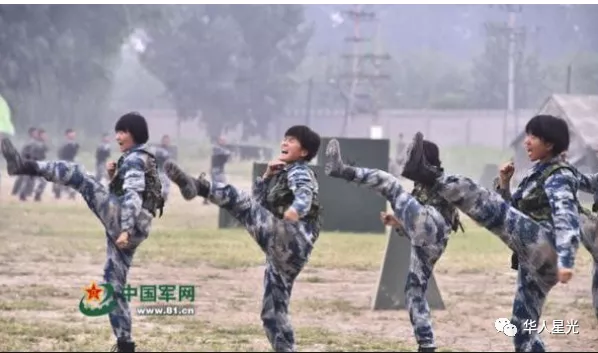 創造中國無數第一的女將軍，是今天最硬核最美的女人