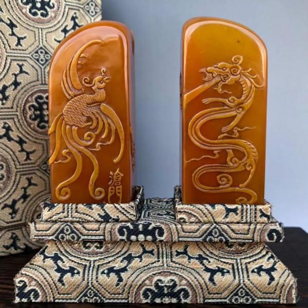 田黃石雕龍鳳印章