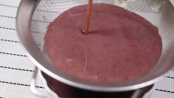 最長個的早餐，一口吃進10種營養，補鈣又補鐵，秋季必收藏的輔食