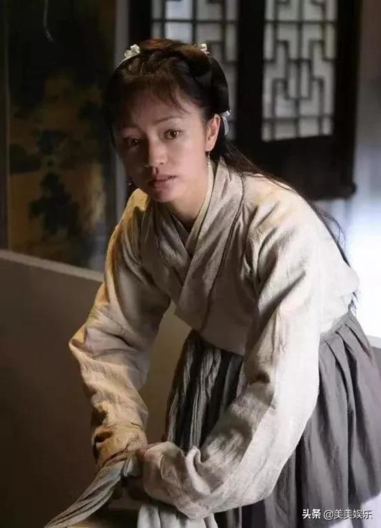 “任嘉倫後媽”37歲嫁華誼副總,天后王菲當伴娘,老公股份都給她 “任嘉倫後媽”37歲嫁華誼副總,天后王菲當伴娘,老公股份都給她