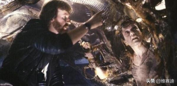 《泰坦尼克號》幕後：拍完電影，女主表示以後再也不想跟導演合作