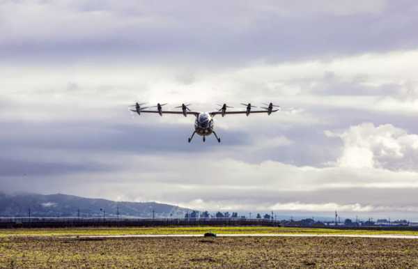 Apple Car工程師轉型造飛機！12個旋翼能變形，續航96公里