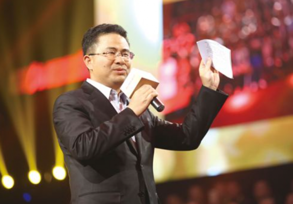 金立手機創始人：以賭籌錢失敗，負債200多億跑路，至今去向成謎