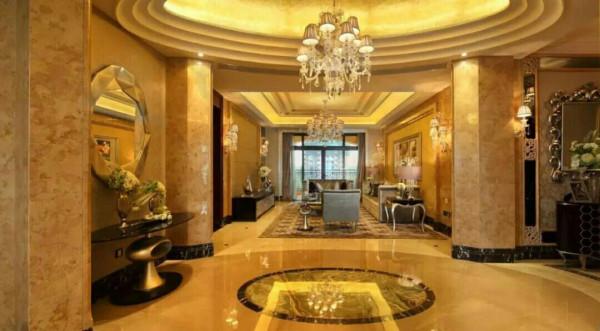 每月物業費近3000，一個臥室150平方，據說是同緯度最美園林