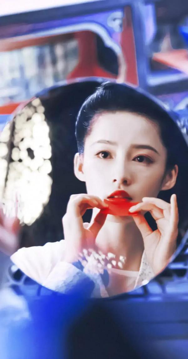 李沁，好貴典雅，是得不到的女人