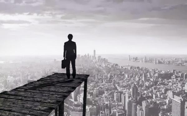 北大碩士張老三:放棄華為工程師,事業正紅跑到國外當水管工 北大碩士張老三:放棄華為工程師,事業正紅跑到國外當水管工