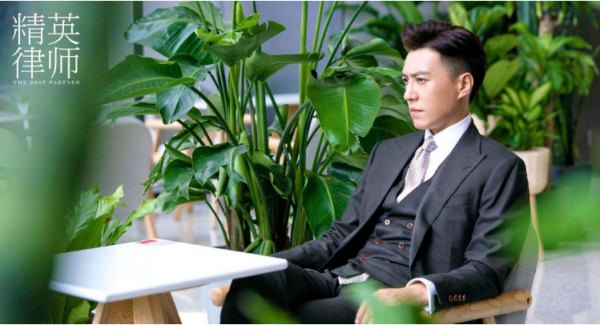 看了《盛裝》我心生感慨，都這麼拍，國產職場劇的春天不遠了