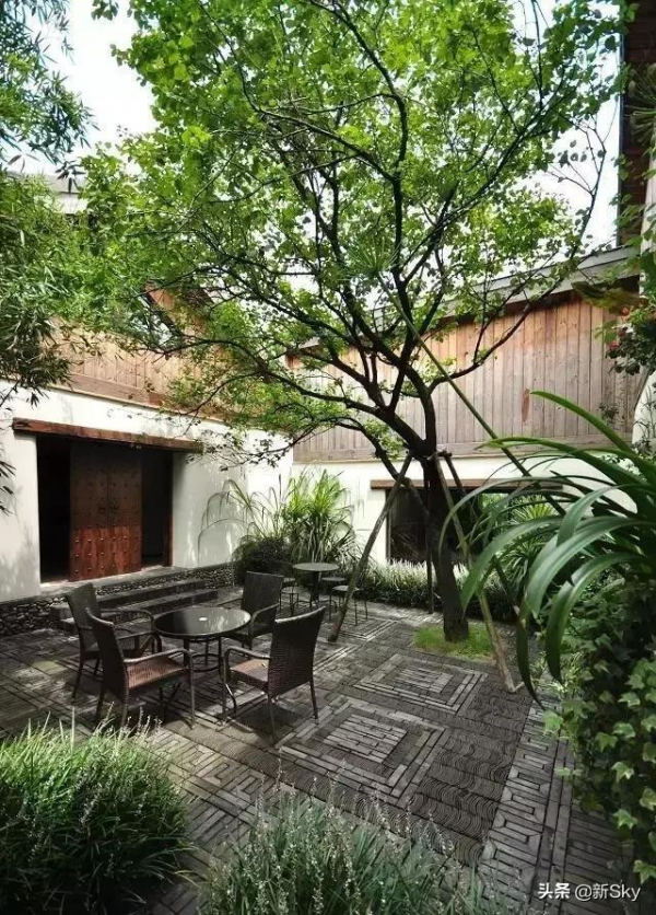 這才是未來農村最奢華的住宅,不過你知道弄個農村戶口有多難? 這才是未來農村最奢華的住宅,不過你知道弄個農村戶口有多難?