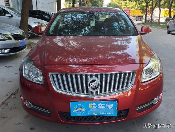 十年才開了3萬多公里，這輛別克君威真浪費，網友：停車費很貴