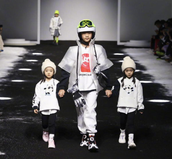 《爸爸去哪兒》17位萌娃才藝驚豔：父母基因強大，贏在起跑線上