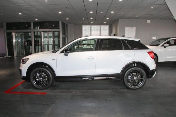 豪華品牌入門級SUV,售價26.5萬,配1.4T動力,奧迪Q2L好開也省油 豪華品牌入門級SUV,售價26.5萬,配1.4T動力,奧迪Q2L好開也省油