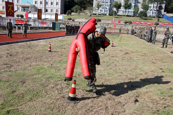 颯！拼！燃！ 這場軍體運動會熱血！精彩！